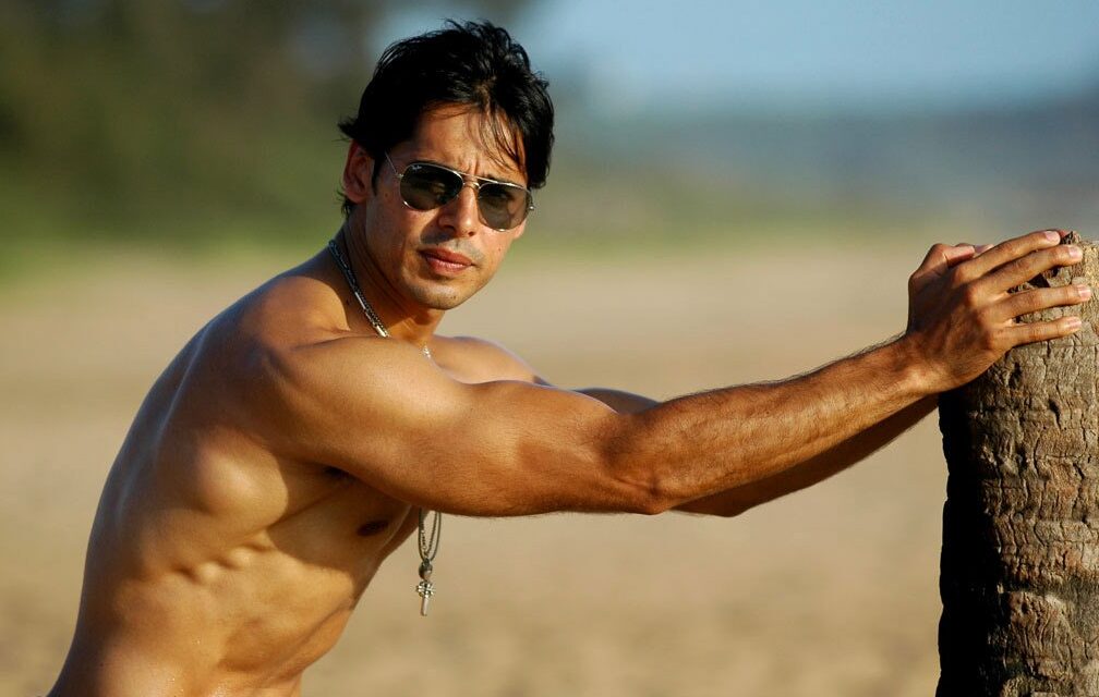 Dino Morea Biography, Girlfriend, Wife, Family, Wiki, Career, Net Worth & More