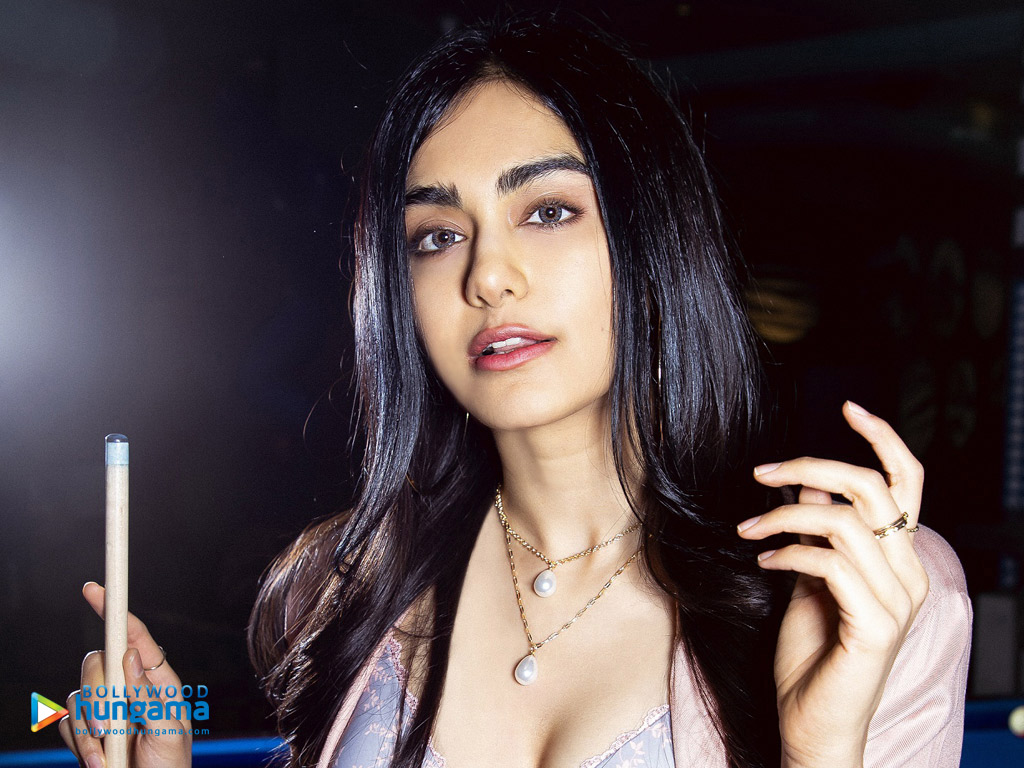 Adah Sharma Biography, Boyfriend, Family, Wiki, Career, Net worth